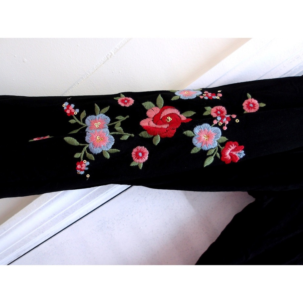 Savanna Jane‎ Black Floral Embroidered Sequin Boho Blouse Top Sm /#26306 - Picture 3 of 6